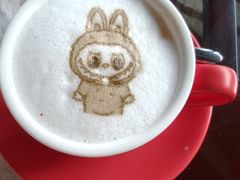 -梁鸿湿地丽笙度假酒店大堂吧