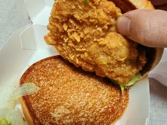 -麦当劳(军博店)