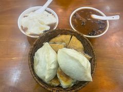 -穆彦华逍遥镇胡辣汤(岗坡路店)