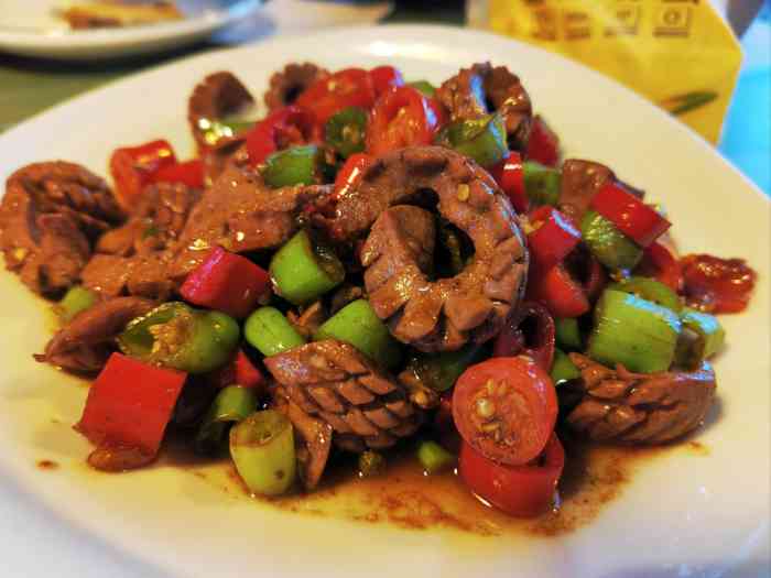 隐石餐厅-"去杭州玩的时候通过点评搜索到这家店的,比.