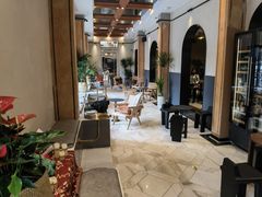 -MEEBO KAFEE米咖焙坊(虹桥路店)