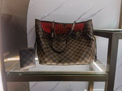 -聚云奢二手奢侈品黄金手表包包回收·中古店(上海店)