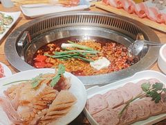 -城墙拐拐火锅(三峡广场黑金冠店)