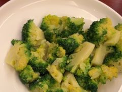 -粤尚腾香居中餐厅(首都机场希尔顿店)