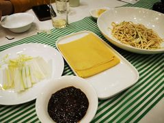 -鹊华居·地道鲁菜·海鲜·融合味(大明湖店)