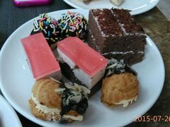 -万佳国际酒店-阳光空中西餐厅(石狮服装城店)