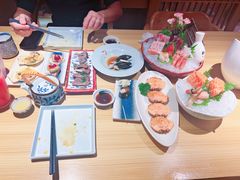 -花和海鲜自助(梅江店)