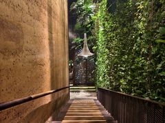 -穿越·外婆家(西溪天堂店)