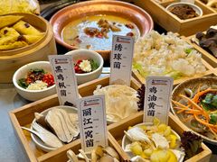 -阿婆情腊排骨火锅·野生菌季(古城旗舰店)