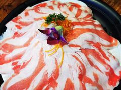 -老牌坊云南鱼豆花火锅(哈西万达店)