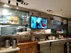-新大咀港式茶餐厅(宝山万达店)