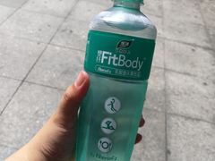 -全家便利店(东直门店)