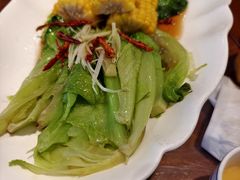 -那家老院子东北菜·饺子·小鸡炖蘑菇(艳华街店)