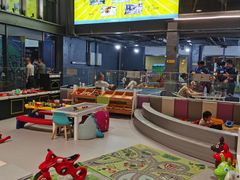 -萨卡屋亲子乐园·餐厅(龙山万物工场店)