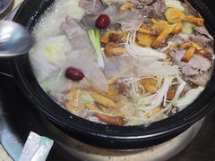 -九寨特色牦牛肉汤锅 羊肉汤锅