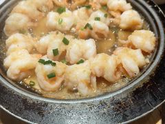 -东口码头·烧鸽子·鱼头泡饼·地方菜(金鹰悦城店)