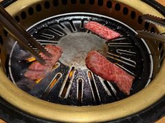 -炼火烤肉店