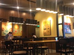 大堂-星巴克臻选(成都环球乐天店)