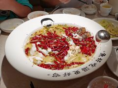 -江渔儿酸菜鱼(曜一城店)