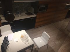 -上海品尊辉盛名致精品酒店公寓