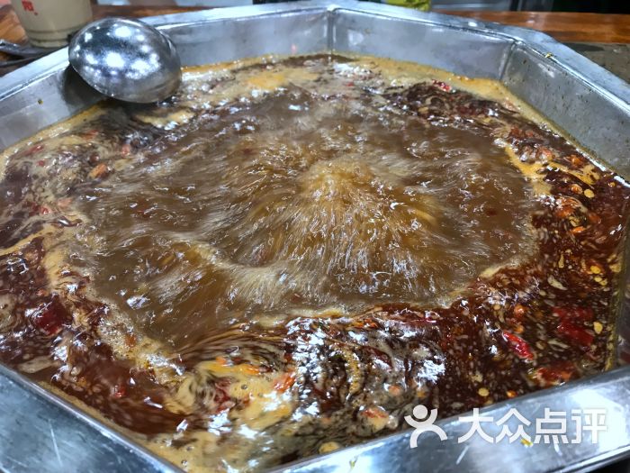 牛华绿缘麻辣烫(财富又一城店)红汤锅底图片 - 第17张
