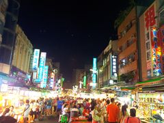 -六合夜市