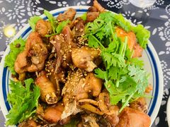 -八两八金·莱芜特色炒鸡(市南漳浦路店)