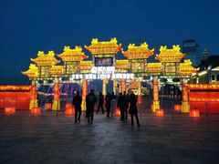 -东港音乐喷泉广场