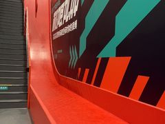 -极限PLAY运动娱乐新世界·团建派对表演休闲馆·室内高空游乐园
