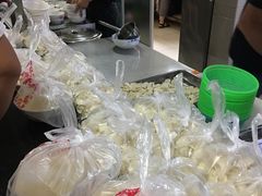 小馄饨-周震馄饨
