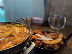 -MI WU FACTORY米屋美食工厂餐厅(绿地店)