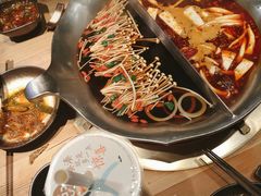台式麻辣锅-湊湊火锅·茶憩(杭州湖滨银泰in77店)