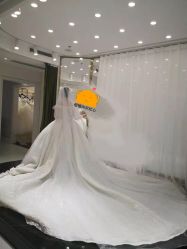 -拉瑞娜LaReine婚纱礼服高级定制