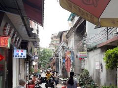 -陈老添美食店(宝华路店)