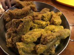 -BHC炸鸡(明洞总店)