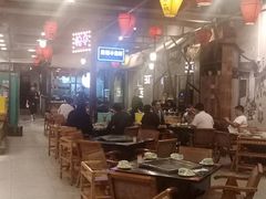 大堂-塘屋烧烤·云南火塘烧烤品牌(春城慧谷旗舰店)