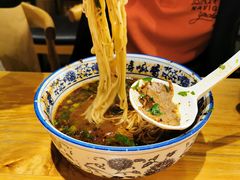 兰州清汤牛肉面-嘻小北·兰州清汤牛肉面(太平洋森活天地店)