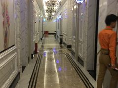 -皇马纯KTV·量贩·聚会(民治店)