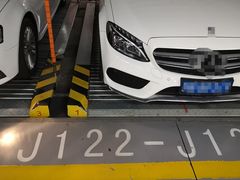 -BFC外滩金融中心停车场