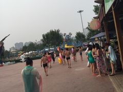 -欢乐水魔方水世界