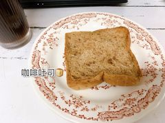 -沁屋面包店(人民东路店)