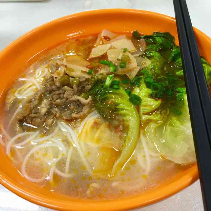 华欣筒骨粉(德康店)-"外卖小哥人很好,很有礼貌,赞一个,那个酸.