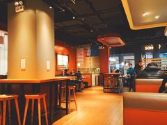 大堂-The Habit Burger Grill 哈比特汉堡(复兴soho店)