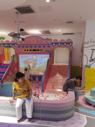 -孩子王(仪征宝能店)