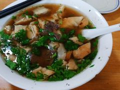 -清真·白家牛肉罩火烧老店(育才街店)