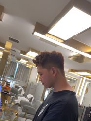 点击看大图 -即型男士理发工作室