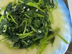 -潘先生平价海鲜城(神州半岛店)