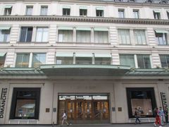 -乐蓬马歇百货公司(Rive Gauche)