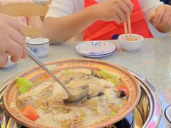 -阿婆情腊排骨火锅(金虹路店)