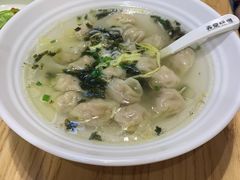 弄堂小馄饨-弄堂咪道-饭香·面香·馄饨香(汇锦广场店)